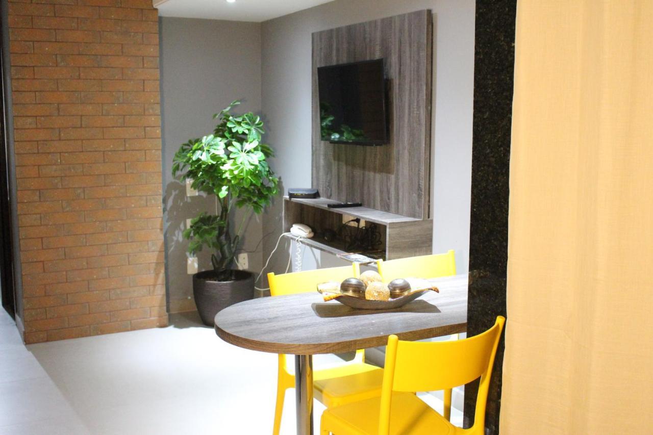 Lindo Apartamento Com Piscina - Beira Mar Apartment เฮซิเฟ ภายนอก รูปภาพ