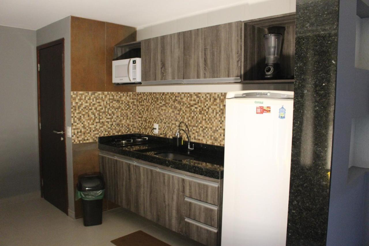 Lindo Apartamento Com Piscina - Beira Mar Apartment เฮซิเฟ ภายนอก รูปภาพ